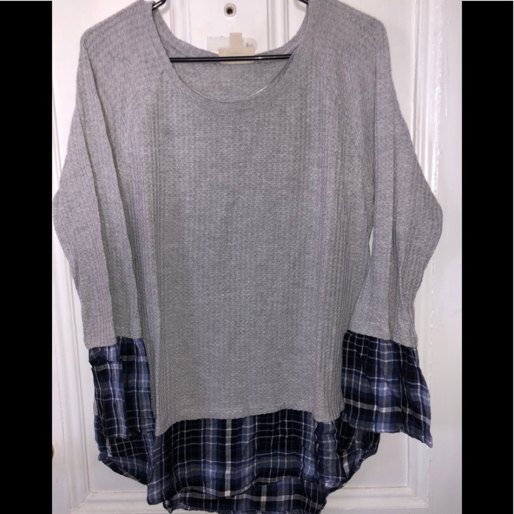 Style & Co Waffle Layer Shirt (L)